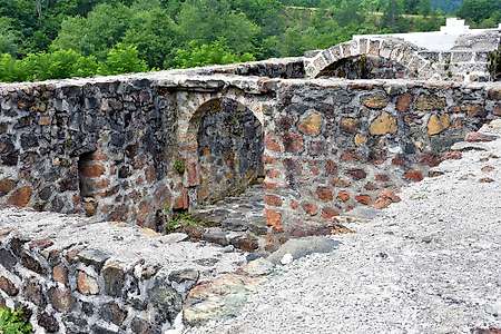 Details of the monastery Uvac 11/12