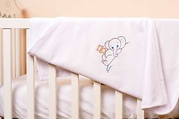 Embroidered organic cotton baby blanket - 80x120cm
