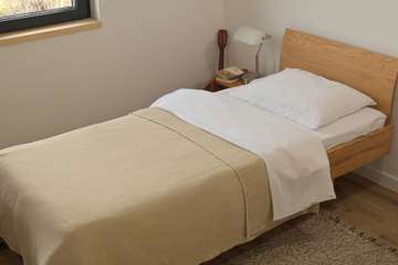 100% Organic Cotton 4-layer Muslin Coverlet