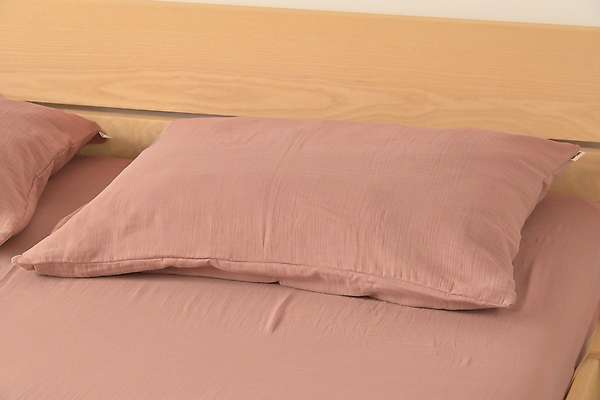 100% Organic Cotton Muslin Pillowcase 7 / 16