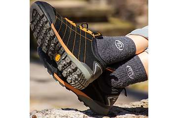 Baikal crew fully cushioned socks - 57% fine merino