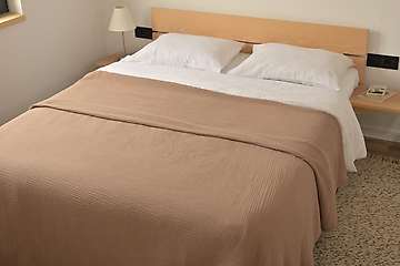 100% Organic Cotton 4-layer Muslin Coverlet