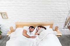 100% natural latex core, with pure wool mattress topper, our mattresses combine all the benefits of wool (breathable and regulating) with all the benefits of genuine natural latex (flexibility and resilience).