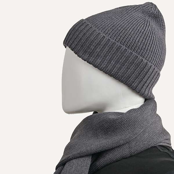 Kuril Beanie and Scarf Set - 100% Merino Wool 8 / 13