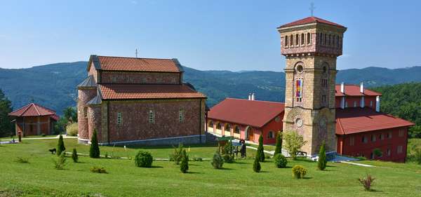 Pogled na manastir Rujan.