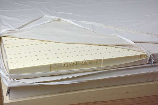 Latex mattress topper 5cm - 100% Natural Latex - Soft Pulse Technology 1 / 1