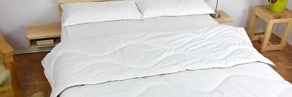 Pure new wool duvet : Breathable = No more overheating = Better sleep