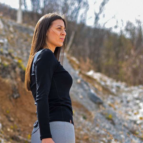 Women's long sleeve slim fit top Altai - 100% extra fine merino 21 / 21