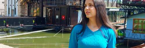 Sweaters, Outlet : Sweater Volga V Neck