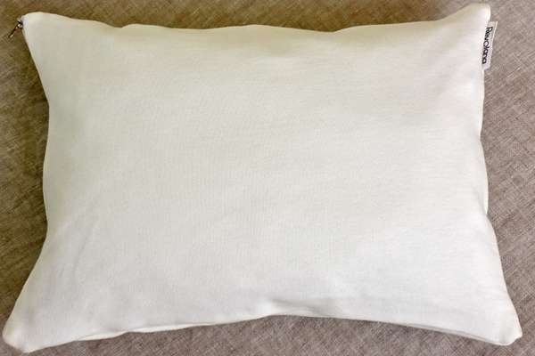 Wool travel pillow 40x30cm with removable comfort cover 1 / 5