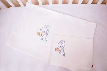 Embroidered baby set, 100% organic cotton - 60x120cm