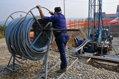 Construction of the 2 first low-energy buildings of Serbia by Beodom. 2/4