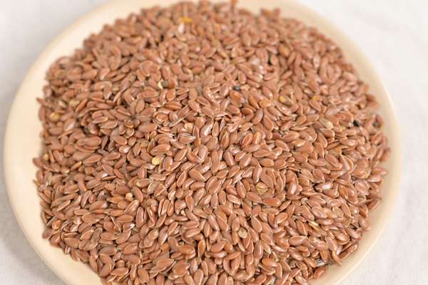 Organic flax seeds <strong>store heat</strong> and <strong>slowly give it back</strong> for your <strong>well being</strong>. It is a <strong>natural</strong> and <strong>soothing</strong> source of warmth.