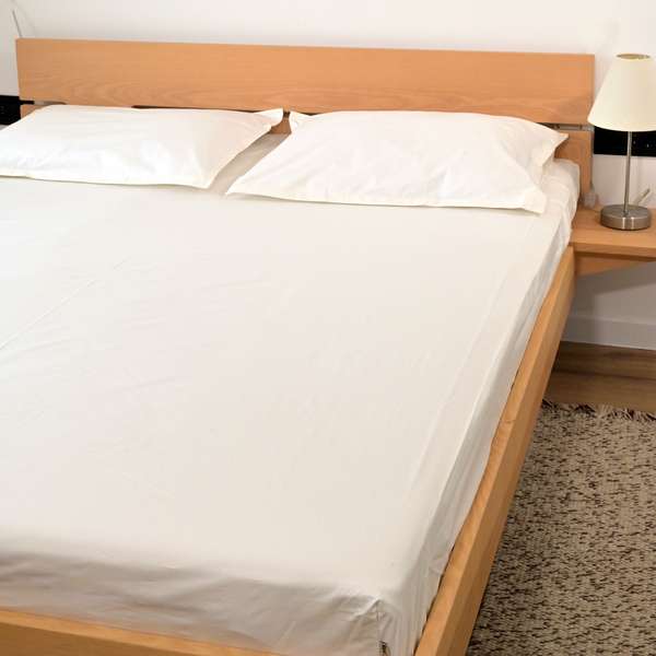 Organic Cotton Twill Fitted Sheet 2 / 2