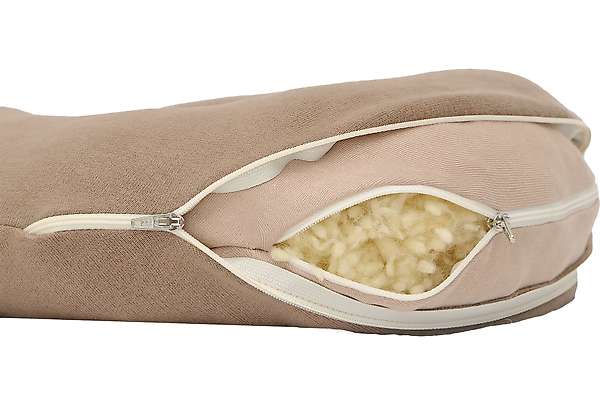 Wool neck pillow with removable comfort cover 3 / 3