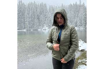 Women’s Ultralight Hooded Jacket – 150gsm Wool Insulation – 20D Ripstop Shell