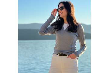 Women's long sleeve zip neck top Altai - 100% extra fine merino