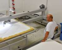 The steps of making a pure new wool duvet