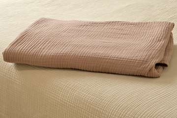 100% Organic Cotton 4-layer Muslin Coverlet