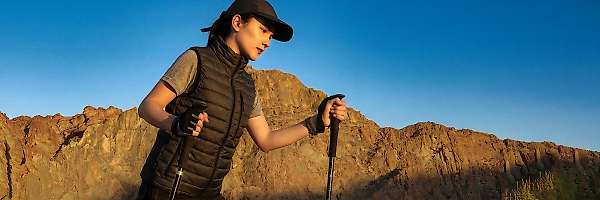 Discover our ultra-light vests with wool : Breathable, odor resistant, beautifully crafted.